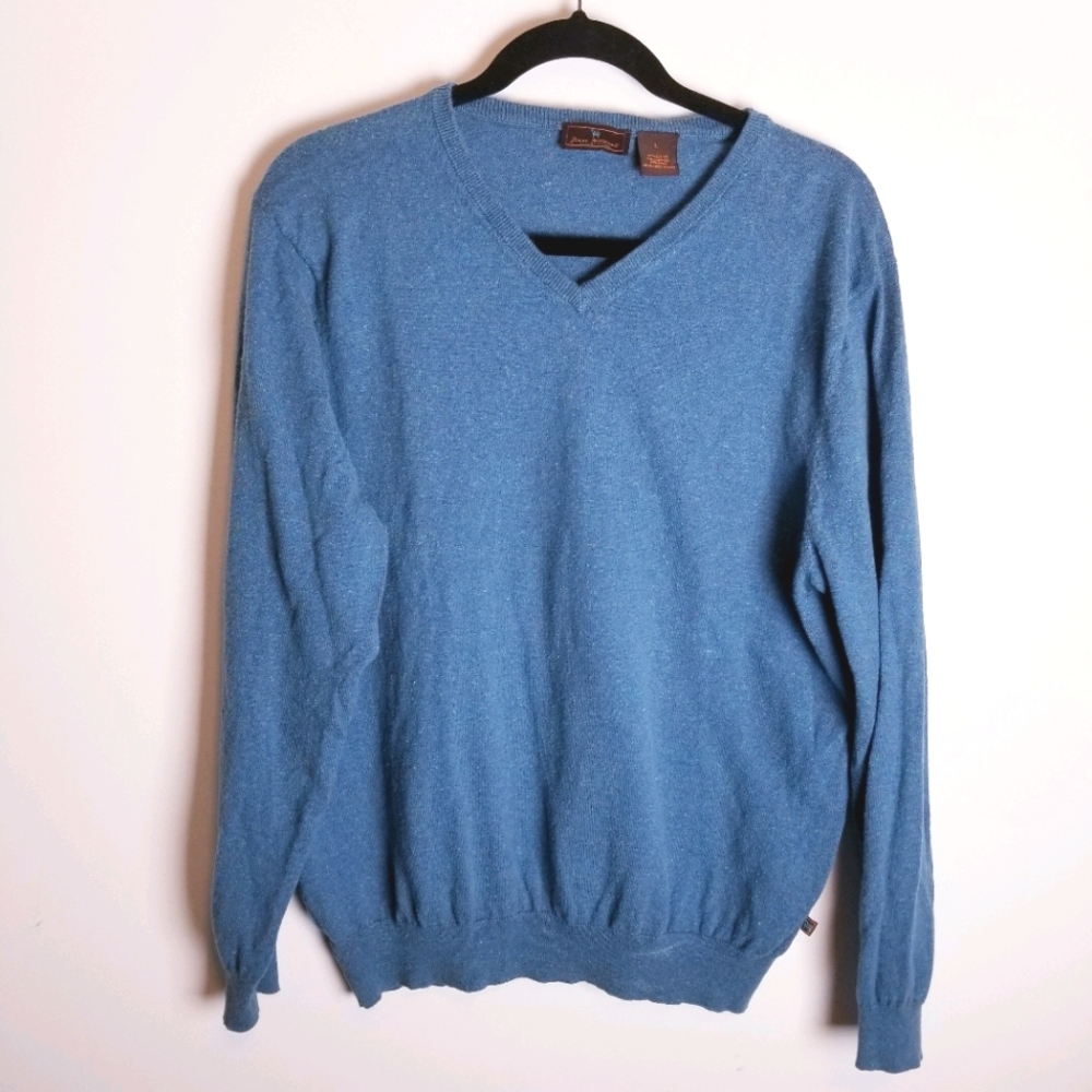 James Tattersall Blue vneck cashmere winter sweate